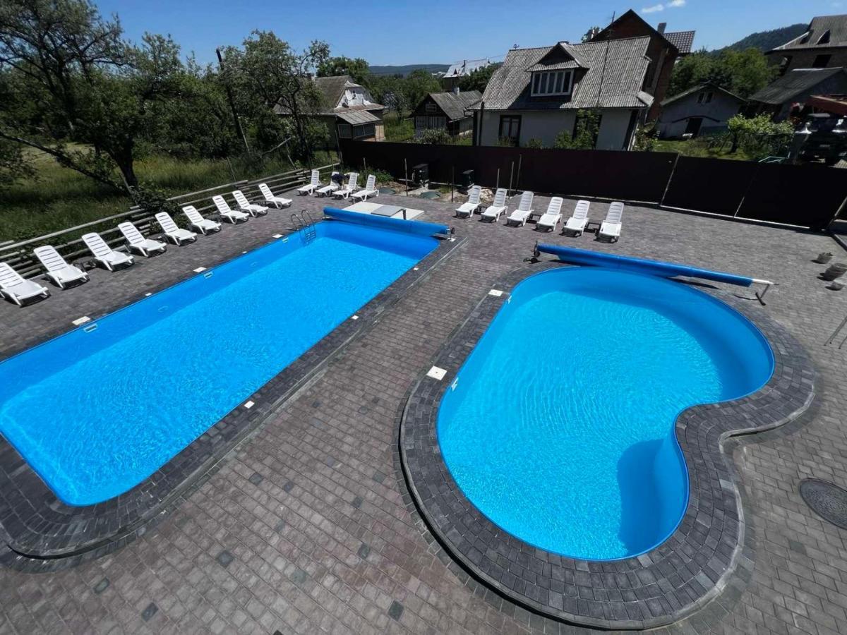 Sadyba Magnat Hotel Dilyatyn Zewnętrze zdjęcie